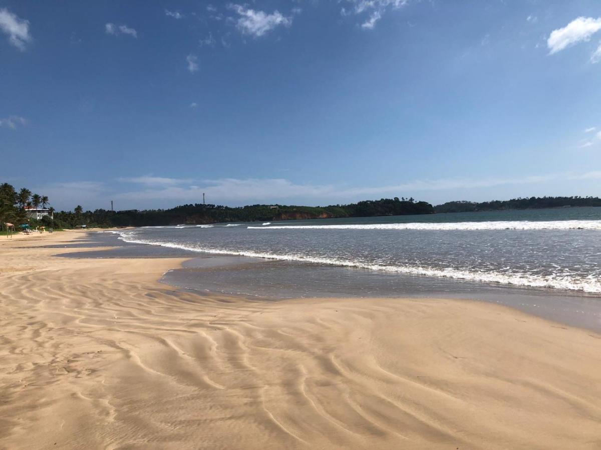 Villa The Leaf Weligama Bagian luar foto