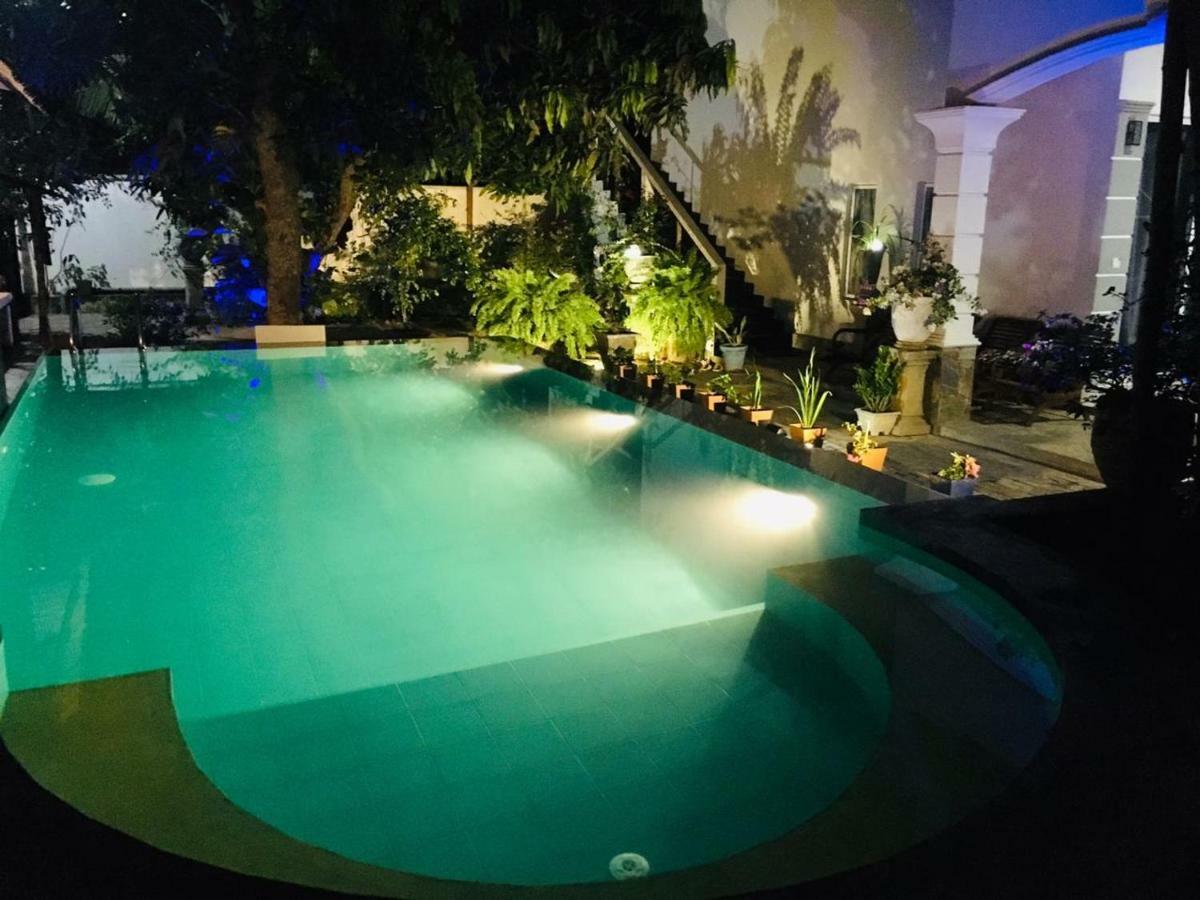 Villa The Leaf Weligama Bagian luar foto
